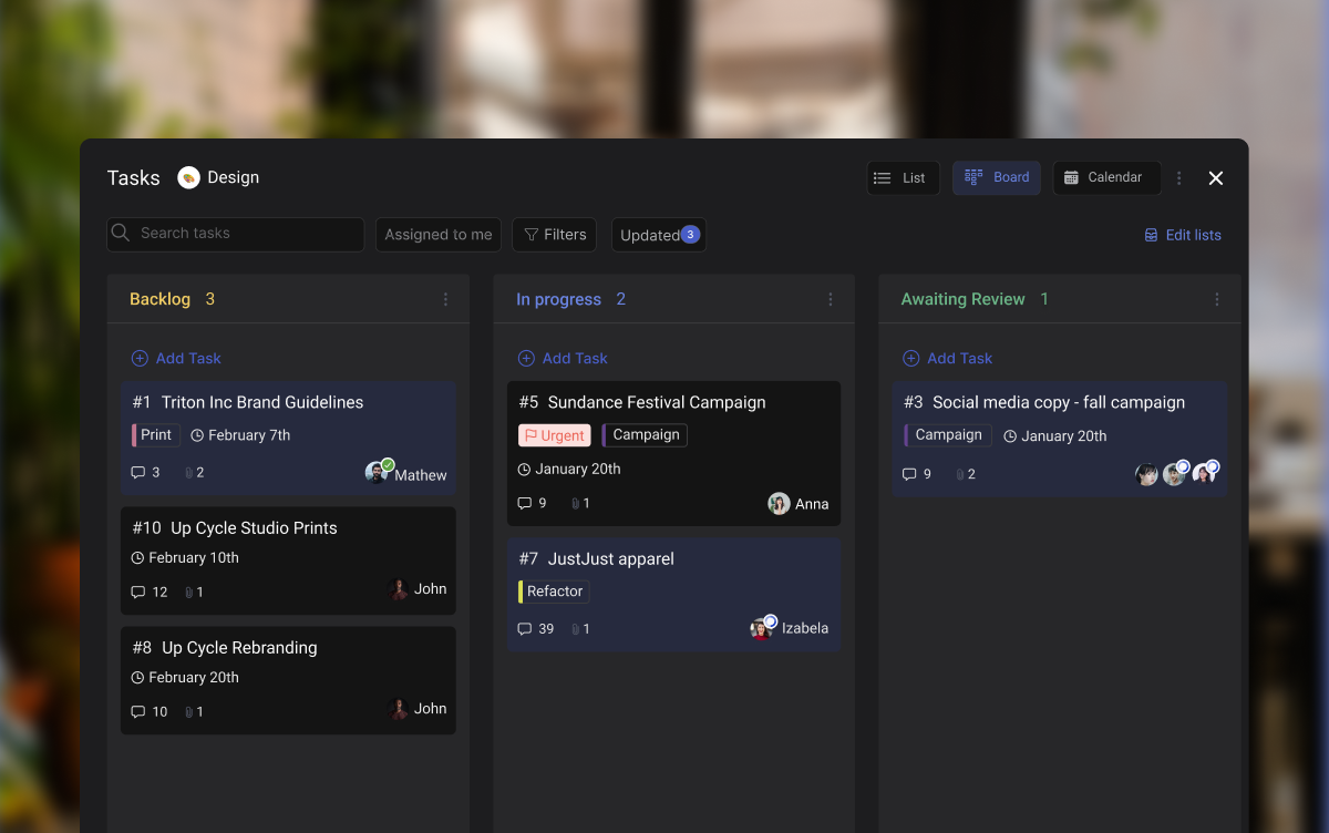 staying organized at work with a task board